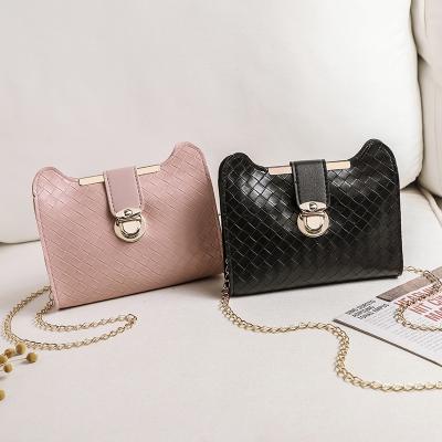 China Small Square Bag Women Bags 2021 Fashion Woven Women's Messenger Bag Square Simple Cell Phone Bag chainWomen Single Lock Small Shoulder Bag Shipping and Handling for sale