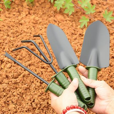 China Garden Planting Wholesale Garden Planting Tools 4 Pack Green Portable Gardening Tool Kit With Ergonomic Soft Rubber Anti-Slip Handle for sale