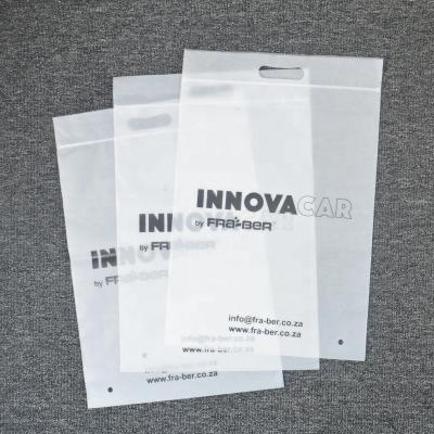 China BIODEGRADABLE T-shirt Zip Lock Apparel Packaging Bags Eva Zip Lock Plastic Bag With Handle Matte Apparel Plastic Zipper Zipper Bag for sale