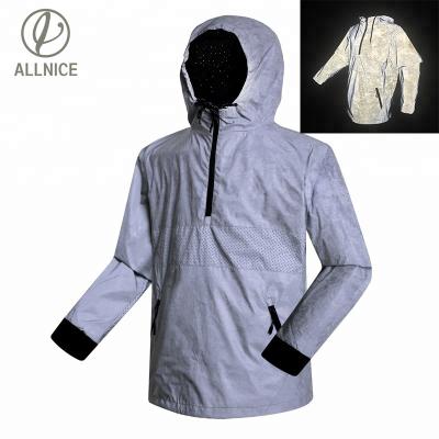 China Sale Men's 1/4 Night Hoodie Tape Jacket Reflective Warm Dryzzle Breathable Anorak Sports Mesh Fabric Camping Sports Outdoor Clothing for sale