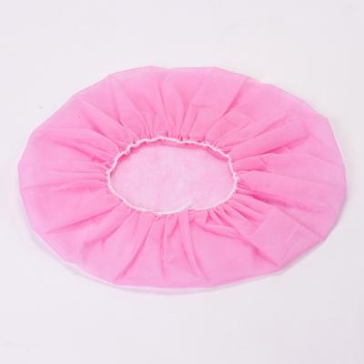 China Pink ISO Disposable Peaked Caps fabric CE Disposable Snood Cap For Worker Te koop