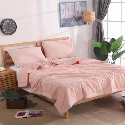 China Nondisposable Custom Bedding Set Summer Solid Color Thin Comforter With 2 Pillowcases for sale