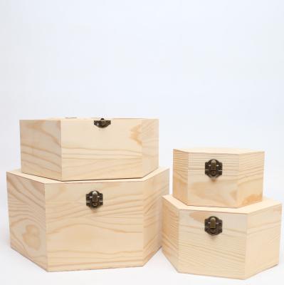 China Large Decorative China Gift Wooden Boxes With Lids for sale