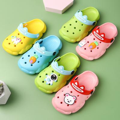 China Insulative Children's Slippers PVC Boys Girls Beach Home Bathroom Flip Flops Kids Sandals Kids Slippers for sale