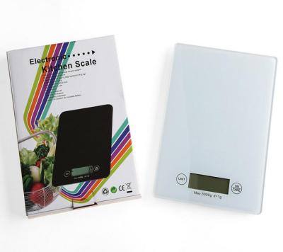 China Measuring Type Electronic Kitchen Weight Tempered Glass Touch Screen 5kg Baking Scale for sale