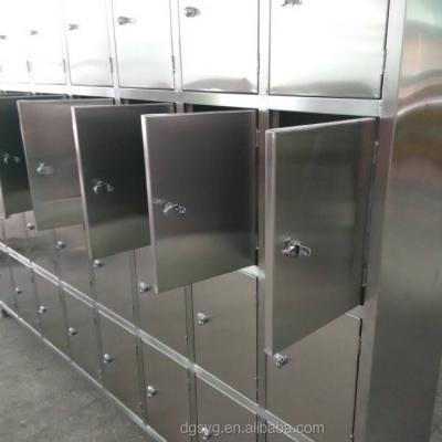 China (Size) 40 Door Adjustable Stainless Steel Changing Room Lockers For Clean Room Or Hospital for sale