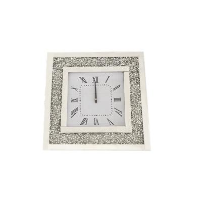 China Modern Luxury Living Room Furniture Modern Wall Clock Europe New Products Decoration Clock Fashion Silver Diamond Square Clock for sale