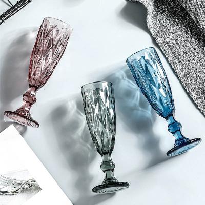 China Wholesale Colorful Champagne Flute Vintage Embossed Wedding Champagne Glasses Luxury Champagne Glasses Flutes Champagne Glasses for sale