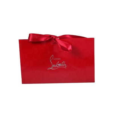 China Recyclable Plush Fashionable Red Paper Packaging Bag For Gift Paper Bag for sale