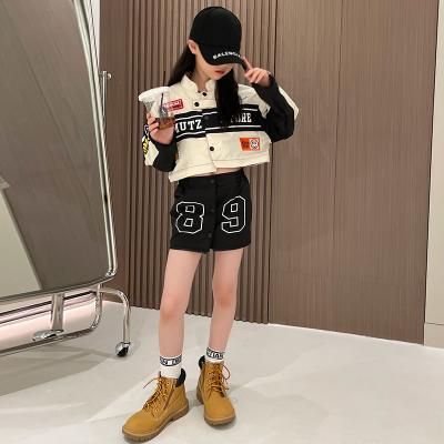 China Anti-Static Girl Clothing Set Trending Products 2022 New Arrivals Girl's Clothing Summer Fashion Digital Print Top + Shorts Two Piece Set for sale