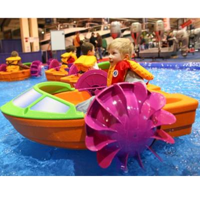 China Amusement park paddle boat manufacturers, plastic paddle boat, paddle boat price for sale