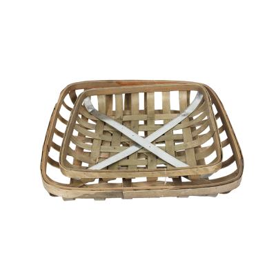 China Sustainable Hot Selling Handmade Woven Square Bread Serving Basket Bread Serving Basket Fir Wood Waste Basket for sale