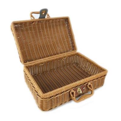 China China Cheap Handmade Outdoor Empty Willow Rattan Wicker Kids Picnic Basket Storage Box Garden Basket With Lid For Sale for sale