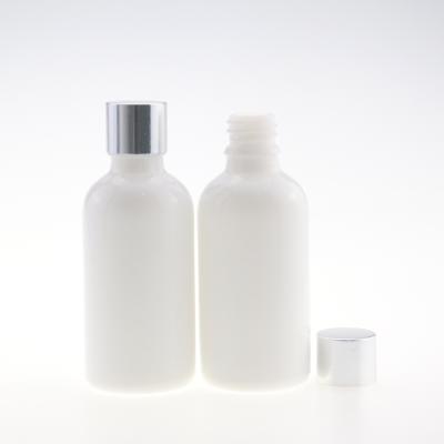 China White Personal Care 30ml Milk Glass Bottle Opaque White Luxury Serum Bottle for sale