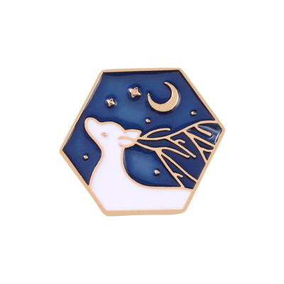 China Europe & North America Custom Design Enamel Pin Custom Irregular Shape Running Animal Moose Brooch Clothes Cowboy Bag Holiday Gift Shoe Bag Badge Gift for sale