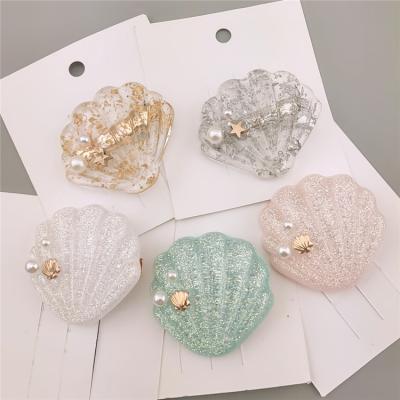 China Cute Shiny Acrylic Resin Seasell Shape Hair Claw Clips Shiny Hair Clips Shell Claw Acrylic Hairs Claws Hair Clips For Girls for sale