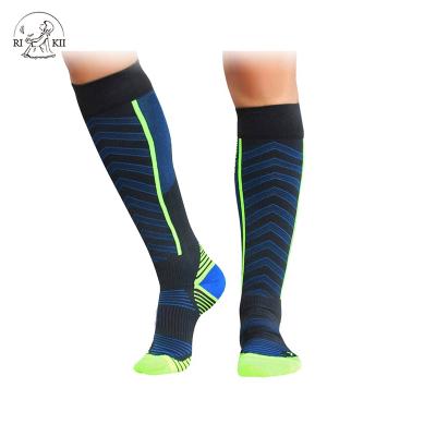 China Hot Selling BQ-A 110 QUICK DRY Runners Running Better Compression Socks For Running Runners for sale