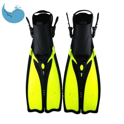 China Durable Keep Comfort Diving Professional Adult Flexible Swimming Fins for sale