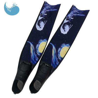 China Best New Design Carbon Durable Pure Soft Long Fiber Blade Freediving Fins for sale