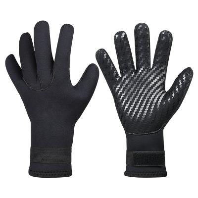 China Custom Anti-UV Guard Diving Warm Neoprene Snorkel Protection Anti Slip Spearfishing Gloves for sale