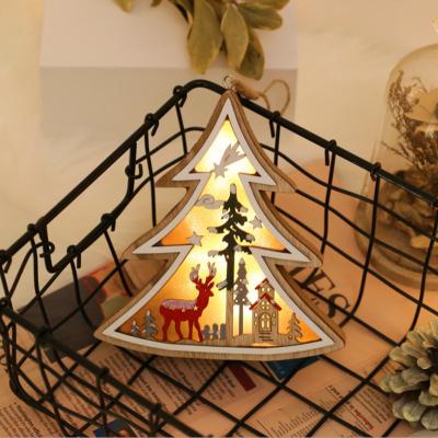 China Modern Creative Hanging Lights For Home Christmas Tree Decoration LED Wooden Hanging Lights for sale