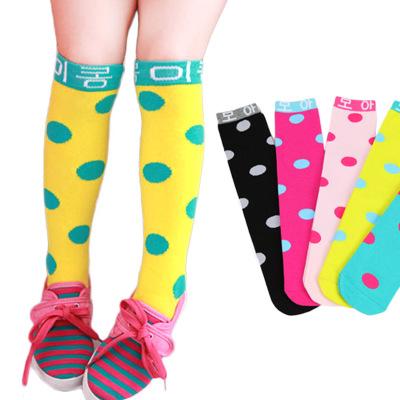 China Long Lasting High Quality Polka Dot Cotton Polka Dot Wave OEM Low Price Kids Knee High Socks for sale