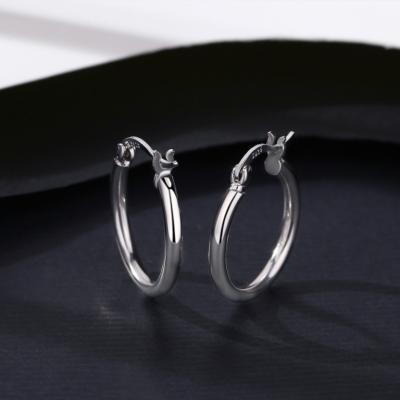 China Dropshipping Classic Simple Style TRENDY Sterling Silver Earrings 925 Silver Circle Earrings For Women for sale