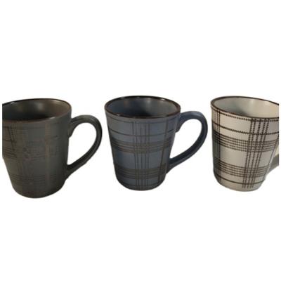 China Hot Selling Wholesale Cheap Mug 18oz Coffee Mug Plaid Ceramic Mug Viable for sale