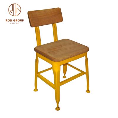 China Convertible Nordic Solid Wood Restaurant Dining Chairs Heavy Duty Restaurant Furniture for sale