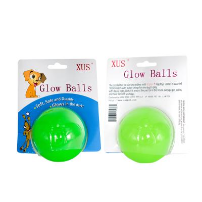 China Sustainable Interactive Pet Pop Up Ball Glow In The Dark Ball Tooth Cleaning PVC Molar Ball for sale