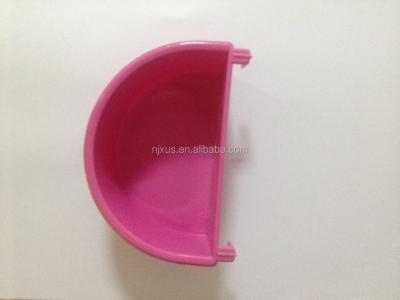 China Sustainable Type Bird Feeder Plastic Bird Feeder Application Bird Feeder for sale