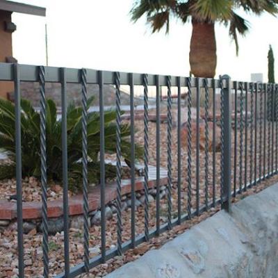 China Modern Garden Fence Wooden Wrought Iron Fence Panels For Sale for sale