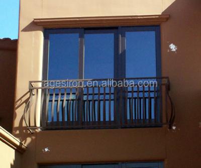 China modern home hotel balcony railing flat bar / galvanized balustrade for sale