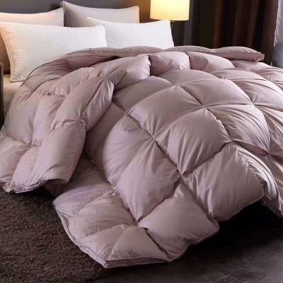 China Wholesale Anti-static Hotel Goose Down Quilt Comforter Home Use Bedding And Bed Luxury Natural Warm Comforter for sale