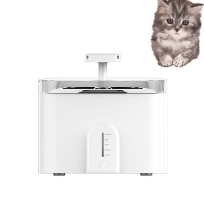 China Large Capacity Pet Cat Automatic Pet Water Dispenser Silent Water Dispenser Bowl for sale