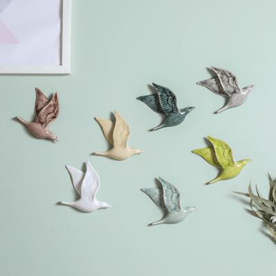 China 2021 Best Selling Simple Modern Ceramic 3D Bird Soft Bird Wall Background Living Room Traditional Traditional Ceramic Decor for sale