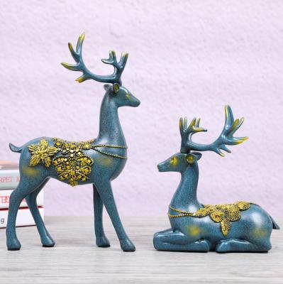 China 2021 Hot Selling Handsome Resin Opens Ornaments Couples Wedding Gifts Wine Cabinet Decoration Living Room European Deer For Home Decor for sale