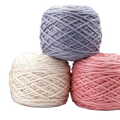 China Anti-pilling Wholesale Knit 16ply Ball 200g 100% Acrylic Chunky Yarn For Hand Knitting Crochet Wool Yarns for sale