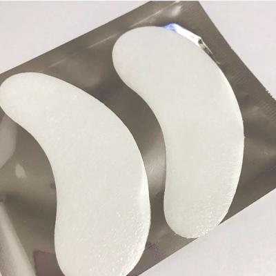 China Sensitive / Eyelash Extensions Ultra Light / Super Soft Makeup Private Label Remover Free Eye Pads for sale