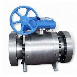 China Gear Operated Flanged Ball Valve for sale