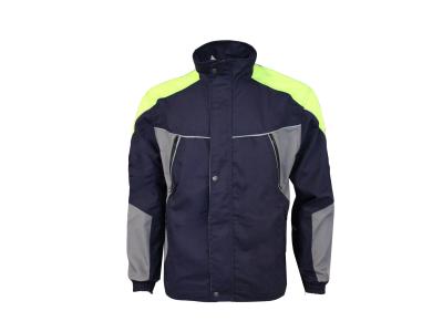 China Chaquetas fluorescentes estáticas antis de la construcción de 235 G/M T/C 80/20 en venta