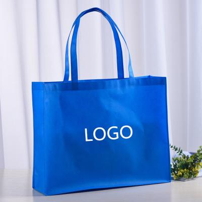 China Wholesale portable reusable eco friendly custom reusable non woven bags p logo non woven fabric shopping bags with logo for sale