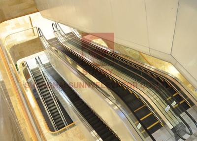 Cina Serie SUNNY Escalator per il trasporto pubblico con maniglie di vetro per un grande flusso di passeggeri in vendita