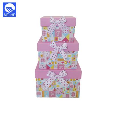 China Large Direct Selling Handmade Pink Simple Paper Mache Cardboard Direct Selling Gift Box for sale