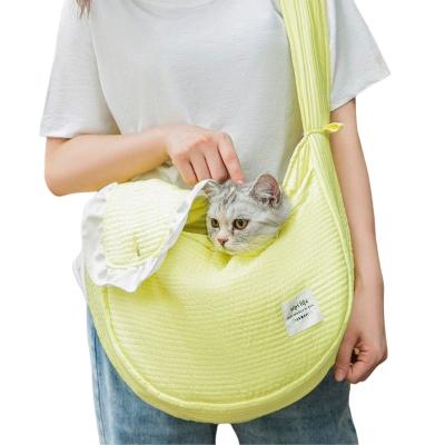 China Fashion Spring Summer Sustainable Anti-Escape Outside Travel Shoulder Carrier For Small Animal Cat for sale