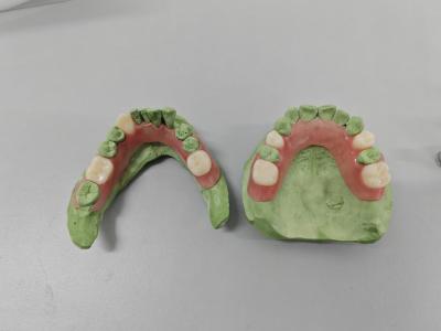 China Invisible Denture Base Resin For Fast Production And Partially Edentulous Restoration for sale