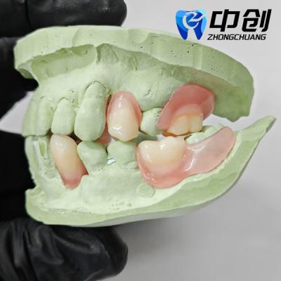 Cina Dentiere invisibili personalizzabili base resina Dentiere complete flessibili con eccellente resistenza alle fratture in vendita