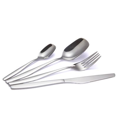 China Durable Shiny Metal Stainless Steel Hotel 24pcs Custom Cutlery Set With Case Mirror Polish Packing Promotion for sale