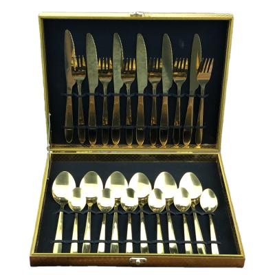 China Viable Gold Cutlery, 24 Pcs Cutlery Sets, Dishwasher Safe Stainless Steel Gold Color Flatware Set For Gift Party for sale