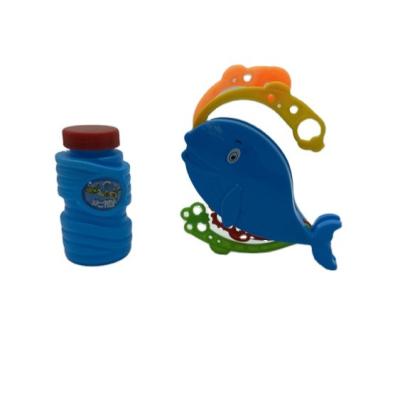 China 2021China Plastic Wholesale Custom Lovely Whale Pattern Bubble Machine For Kids for sale